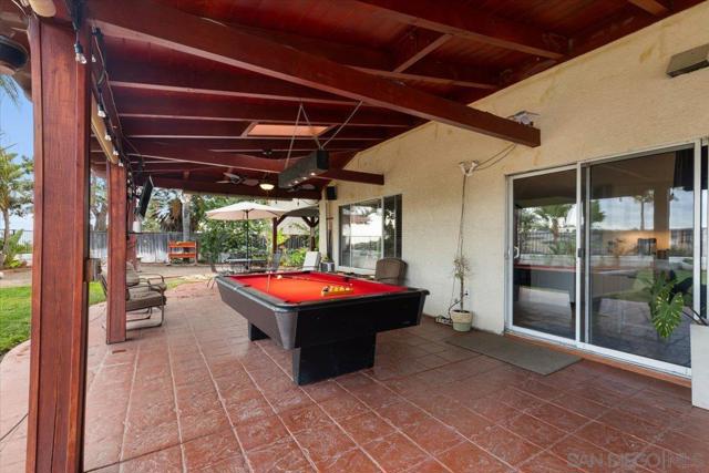 1528 Hendrix Pl, Chula Vista CA: https://media.crmls.org/mediaz/2746edf4-50a5-42fd-85c2-c32ccbc9bc5a.jpg