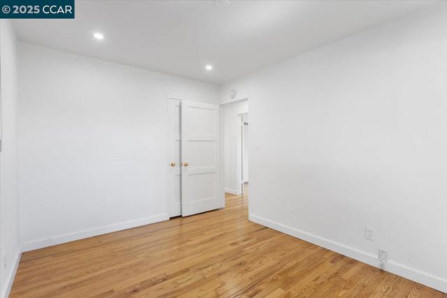 16080 Via Del Sol, San Lorenzo CA: https://media.crmls.org/mediaz/2746eef2-1f95-4caf-afb5-5315cb4e52d3.jpg