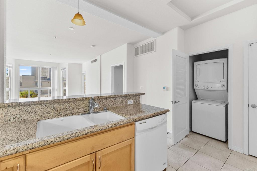 330 J Street - photo 9