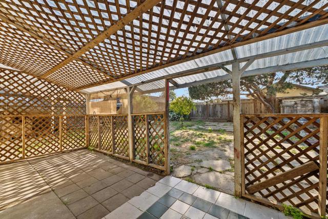 10 Emme Street, Freedom CA: https://media.crmls.org/mediaz/2748e830-a909-4ad4-a66e-e60992716035.jpg
