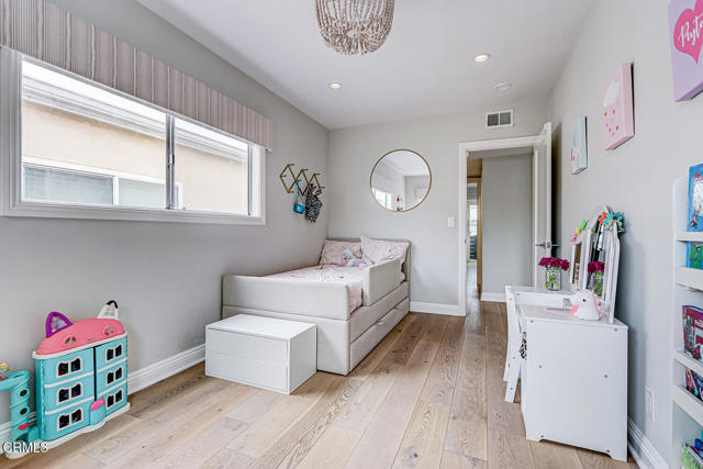 Detail Gallery Image 19 of 27 For 1202 1st St, Hermosa Beach,  CA 90254 - 3 Beds | 2 Baths