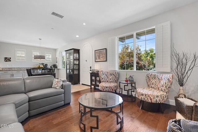 Detail Gallery Image 6 of 65 For 1424 Donegal Way, Oxnard,  CA 93035 - 5 Beds | 3 Baths