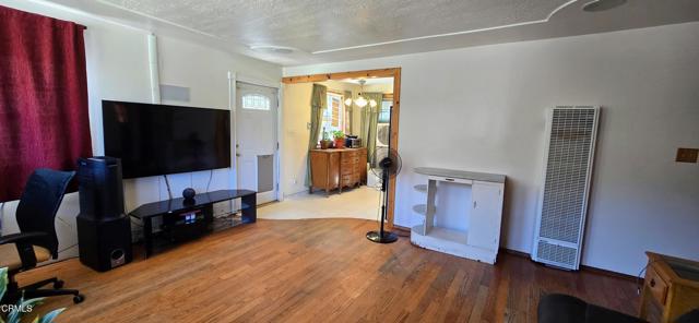 4141 Willow Trail, Frazier Park CA: https://media.crmls.org/mediaz/274bf08e-be8f-4c0b-b21f-fe415ef5ef8a.jpg
