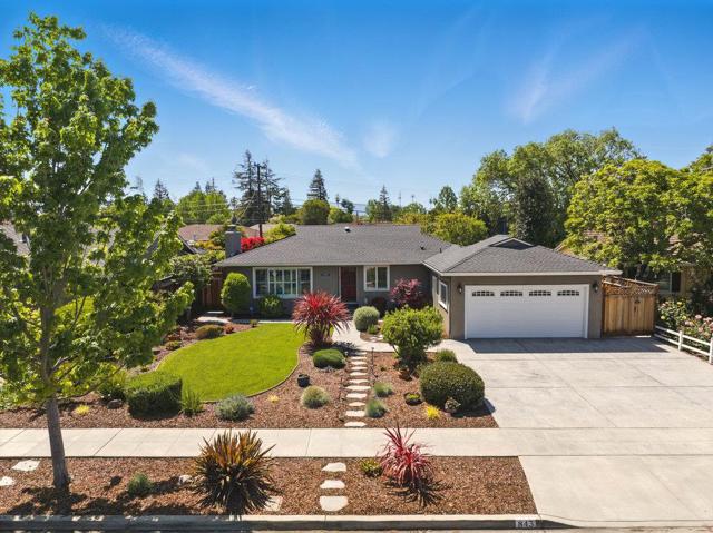 843 S Genevieve Lane, San Jose CA: https://media.crmls.org/mediaz/274c6a52-cf88-4128-a4e1-f9b2e0363187.jpg