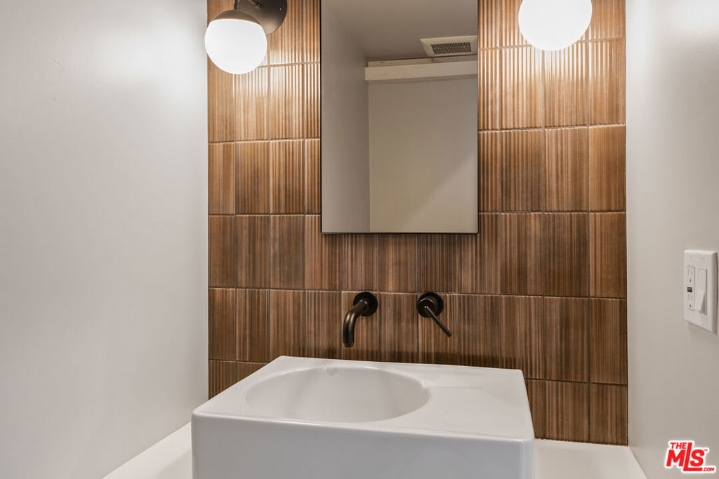 MLS #25617009 image #5