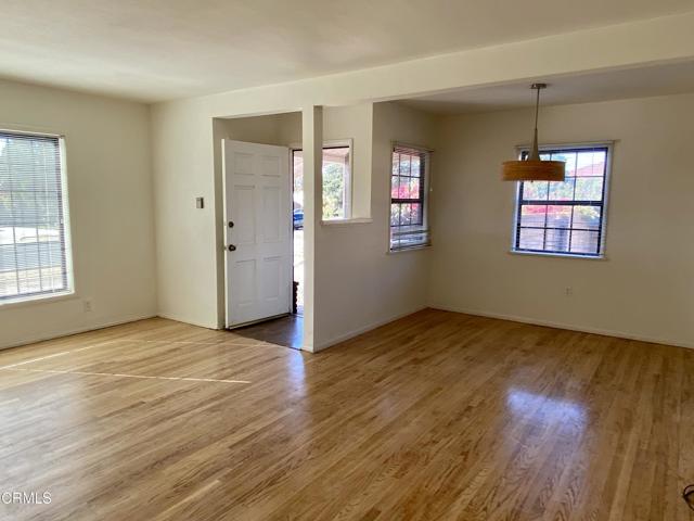 15051 Germain Street, Mission Hills CA: https://media.crmls.org/mediaz/274d6901-f0c7-4791-a370-b0362e731ecb.jpg