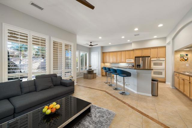 68 Via Del Pienza, Rancho Mirage CA: https://media.crmls.org/mediaz/274d7db9-a529-43dc-9445-0318507c251c.jpg