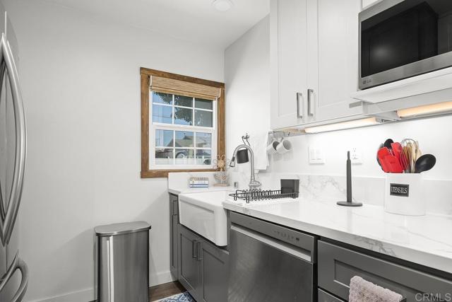 Detail Gallery Image 7 of 12 For 586 Del Mar, Chula Vista,  CA 91910 - 3 Beds | 2 Baths