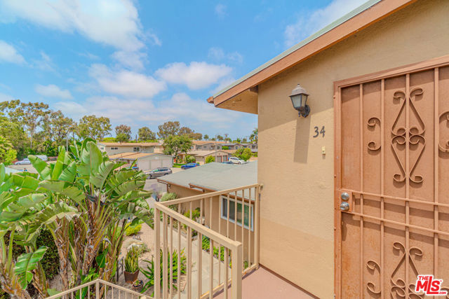 12030 Sylvester, Los Angeles CA: https://media.crmls.org/mediaz/274f3ec4-b68c-42a9-88c6-0bede9312a54.jpg