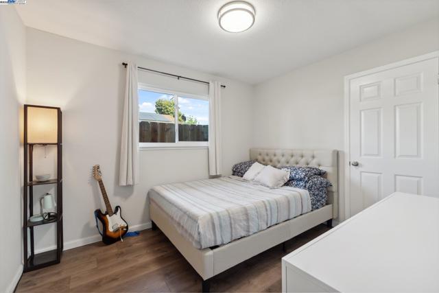 5112 Tyson Ave, Modesto CA: https://media.crmls.org/mediaz/274f5565-fc4a-4457-9a86-af26f760e76d.jpg