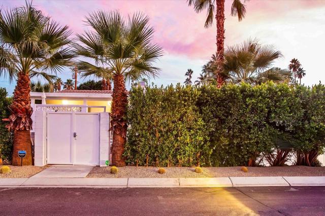 68159 Mountain View Road, Cathedral City CA: https://media.crmls.org/mediaz/274fa77a-64a1-45f1-a50a-b704746d8291.jpg