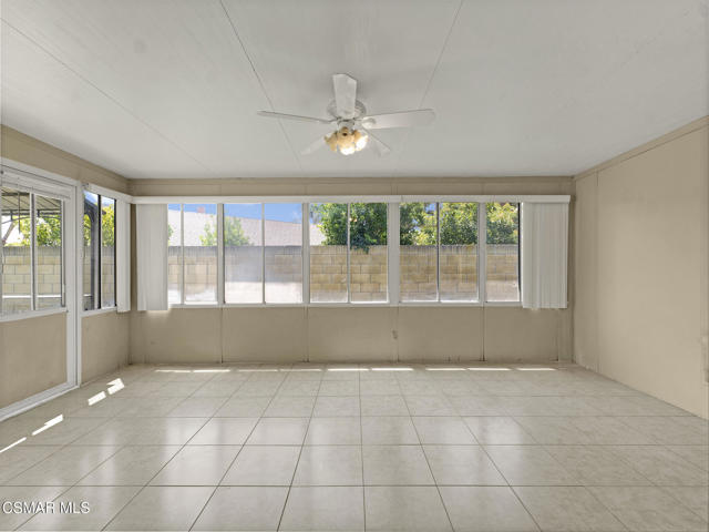 2264 Cochran Street, Simi Valley CA: https://media.crmls.org/mediaz/274fbdaa-7d22-4241-a920-2fa28b84d662.jpg
