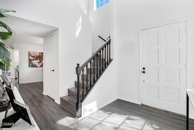 4365 Oak Glen Street, Calabasas CA: https://media.crmls.org/mediaz/27501d4a-a181-4d97-bd56-0c6378219f95.jpg