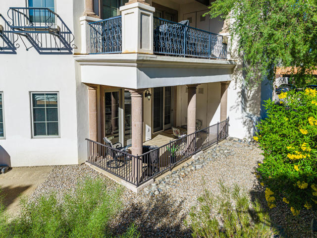 2701 Via Calderia, Palm Desert CA: https://media.crmls.org/mediaz/27527261-0221-4b61-bae8-a37841bbe4d2.jpg