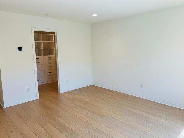 Detail Gallery Image 26 of 59 For 530 Longmeadow St, Vista,  CA 92081 - 3 Beds | 2/1 Baths