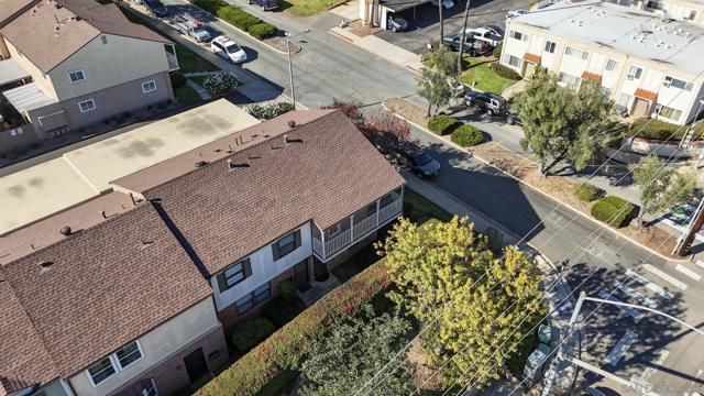 11941 Royal Rd, El Cajon CA: https://media.crmls.org/mediaz/2752df08-be95-4f0a-bcf8-f6a0972b2ec2.jpg