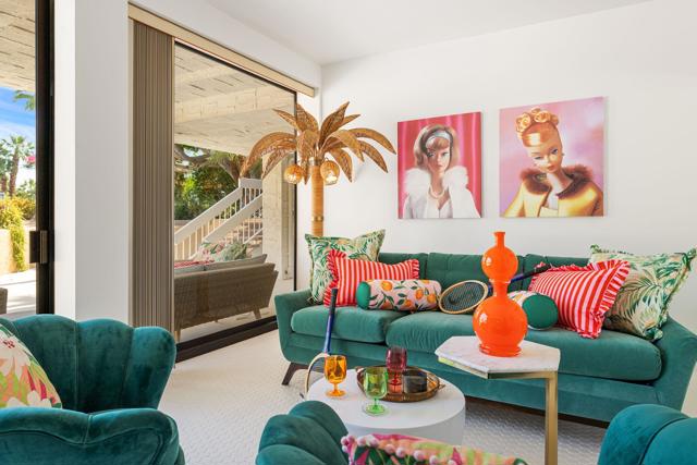 70663 Oroville Circle, Rancho Mirage CA: https://media.crmls.org/mediaz/2753b572-7a02-4871-ad80-f17af63b0133.jpg