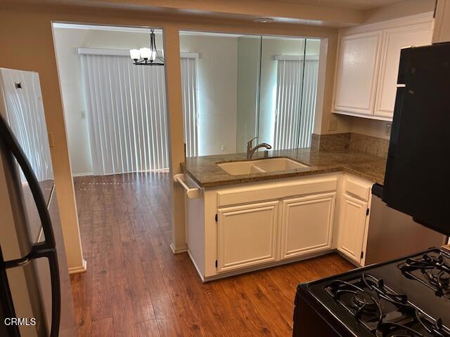 Detail Gallery Image 7 of 35 For 873 Sandberg Ln, Ventura,  CA 93003 - 2 Beds | 2/1 Baths