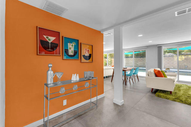 1075 E Sunny Dunes Road, Palm Springs, CA 92264