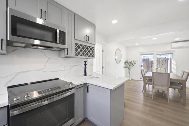 42758 Charleston Way, Fremont CA: https://media.crmls.org/mediaz/2755c99f-5b13-4fcc-a4eb-cc10c825bb4f.jpg