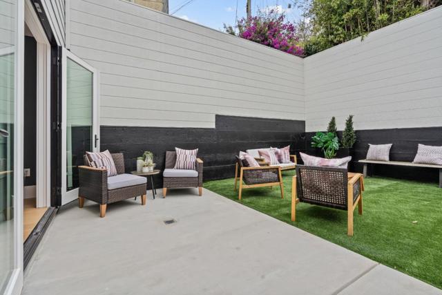 17 30th Street, San Francisco CA: https://media.crmls.org/mediaz/2756bdd8-48f1-4861-8044-5f1d5486370b.jpg