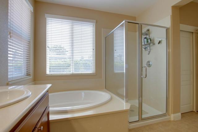 1251 Mulberry Street, Hollister CA: https://media.crmls.org/mediaz/2756c745-ff21-4fe1-a41b-93530a7f2597.jpg