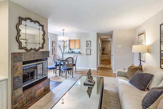 700 Chiquita Avenue, Mountain View CA: https://media.crmls.org/mediaz/27579d93-1445-4871-a4a2-cc142d95c083.jpg