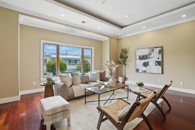 212 Sweeny Street, San Francisco CA: https://media.crmls.org/mediaz/2757bee4-9c37-49d5-8212-cd433a09c6b3.jpg