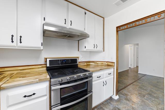 1548 Teton St Street, San Bernardino CA: https://media.crmls.org/mediaz/27586426-3708-43ea-a0c7-3928d1ec5fd7.jpg