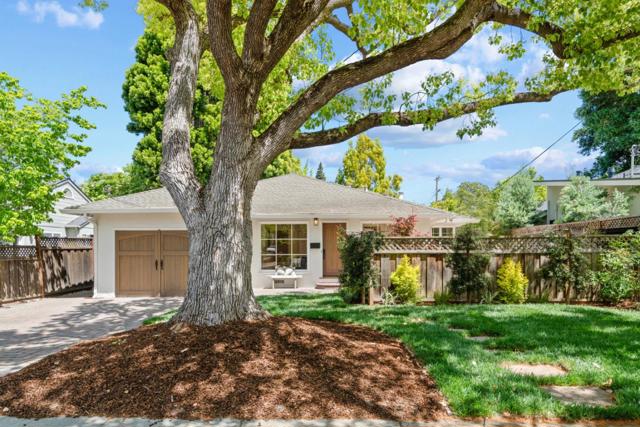 240 Marmona Drive, Menlo Park CA: https://media.crmls.org/mediaz/2758fa48-e15d-4f0b-a102-e886ed69f55b.jpg