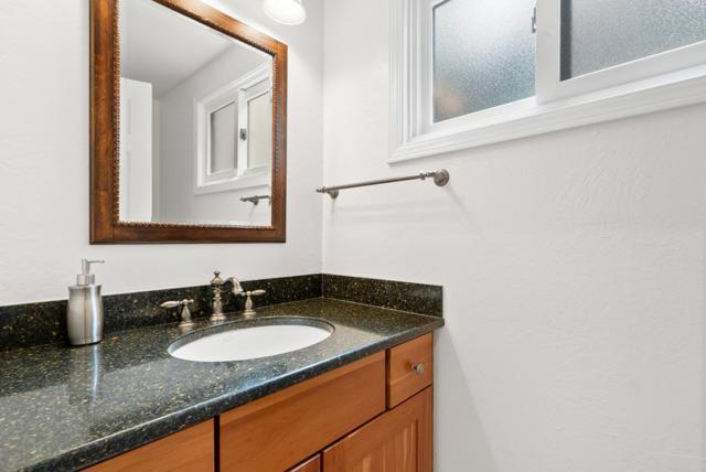 480 Quail Ridge Road, Scotts Valley CA: https://media.crmls.org/mediaz/27591906-7cf3-4b0f-acd7-5639fd3f5b13.jpg