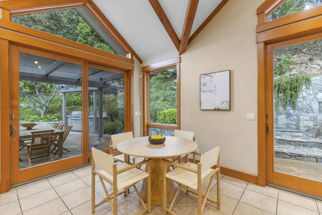 14205 Shannon Road, Los Gatos CA: https://media.crmls.org/mediaz/27595d4e-68f9-4d97-a72f-aa1e7cf138bc.jpg