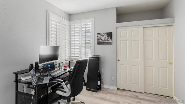 28371 Evening Star Dr, Menifee CA: https://media.crmls.org/mediaz/2759c6f2-107d-49b2-b0f9-511bc218172d.jpg