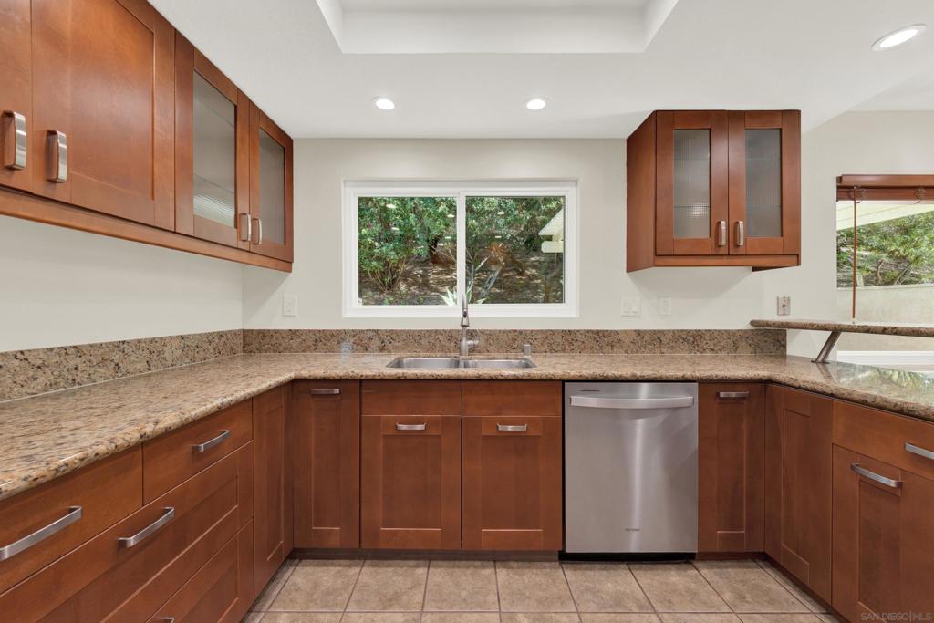 9395 Pipilo St - photo 20