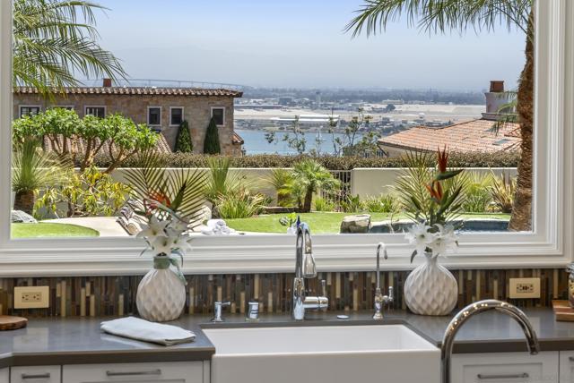 617 Gage Drive, San Diego CA: https://media.crmls.org/mediaz/275c10a7-d757-4366-941e-a40558797e7e.jpg
