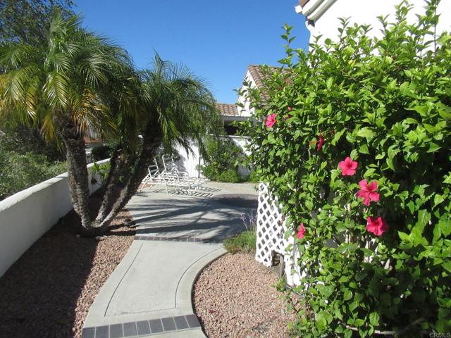 Detail Gallery Image 19 of 31 For 4933 Demeter Way, Oceanside,  CA 92056 - 3 Beds | 2 Baths