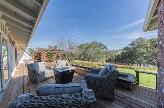 12 Mesa Del Sol, Salinas CA: https://media.crmls.org/mediaz/275dce6f-36d8-4b10-9739-f2d286fee07f.jpg