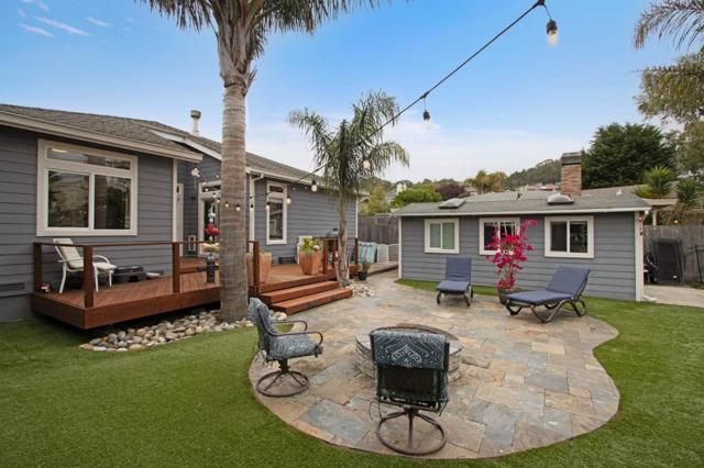422 Montecito Avenue, El Granada CA: https://media.crmls.org/mediaz/275dd8f8-4432-4388-b011-c54eaa034808.jpg