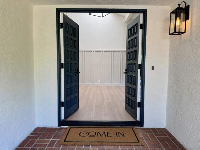 3302 Vista Rocosa, Escondido CA: https://media.crmls.org/mediaz/275dde15-24d6-4933-ac04-b44090dd6612.jpg