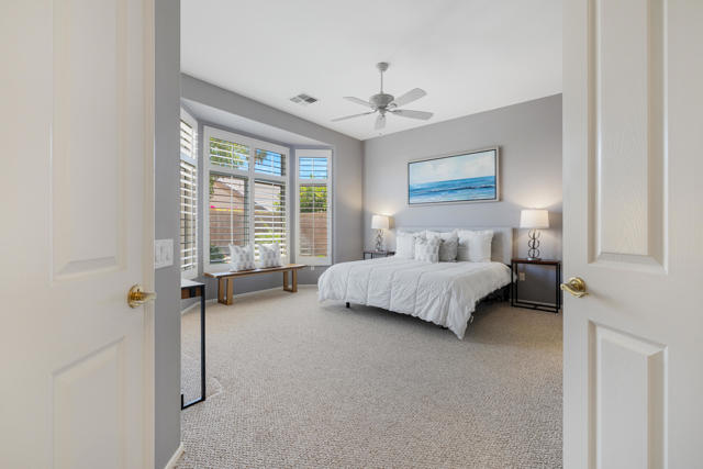 37396 Pineknoll Avenue, Palm Desert CA: https://media.crmls.org/mediaz/27604e06-7b07-4a86-a37d-2e5ad3f3e8a4.jpg