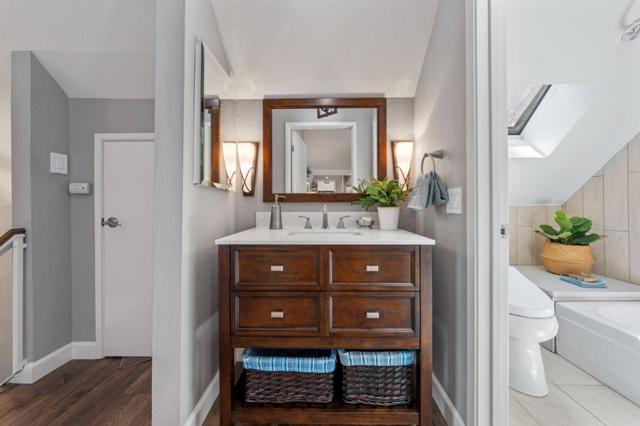 2518 W Middlefield Road, Mountain View CA: https://media.crmls.org/mediaz/276129a7-4cd8-41aa-8d1b-fd76aa9b3acc.jpg