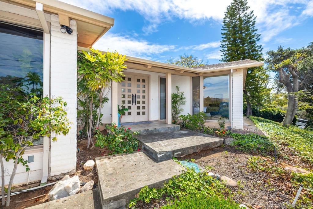 2357 Royal Crest - photo 3