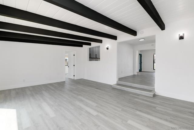307 S Belmont Ave, National City CA: https://media.crmls.org/mediaz/27618178-5c0c-4aae-8a0f-36416224e622.jpg