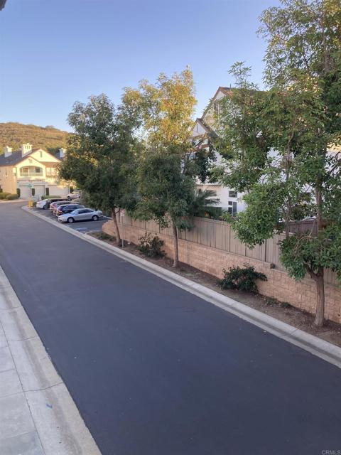 Detail Gallery Image 9 of 38 For 16941 Meadowlark Ridge Rd #1,  Rancho Bernardo (San Diego),  CA 92127 - 2 Beds | 2 Baths