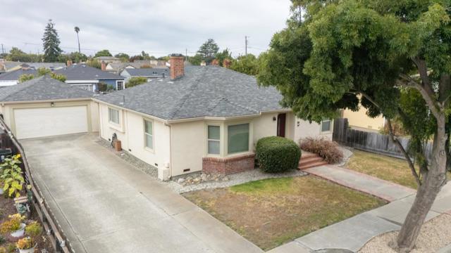 30 Catalina Avenue, Salinas CA: https://media.crmls.org/mediaz/276220ec-2216-454a-b6a0-766e57ae3099.jpg