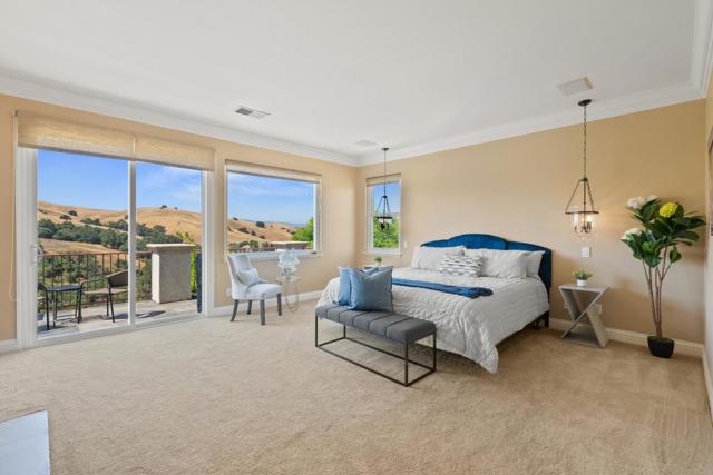 Image 32 of 83 For 5930 Gleneagles Circle