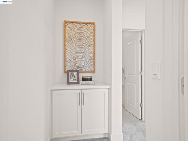 3265 Internet Cmn, Fremont CA: https://media.crmls.org/mediaz/2762c933-9143-4ad7-9364-e0219996f73d.jpg