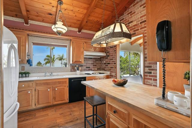Home for Sale in Solana Beach