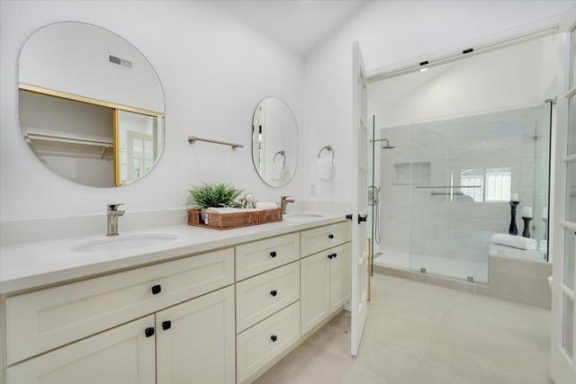 505 Drake Court, Foster City CA: https://media.crmls.org/mediaz/27643e58-9f0b-4663-892a-aa557e1ef794.jpg