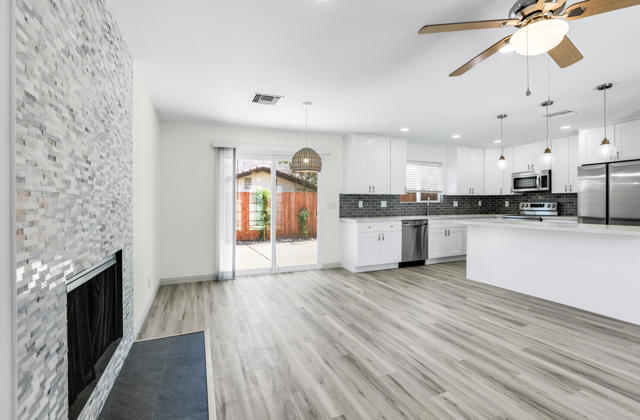 53110 Avenida Ramirez, La Quinta CA: https://media.crmls.org/mediaz/27654432-1fe0-4c2e-ac36-3a5c4744c918.jpg